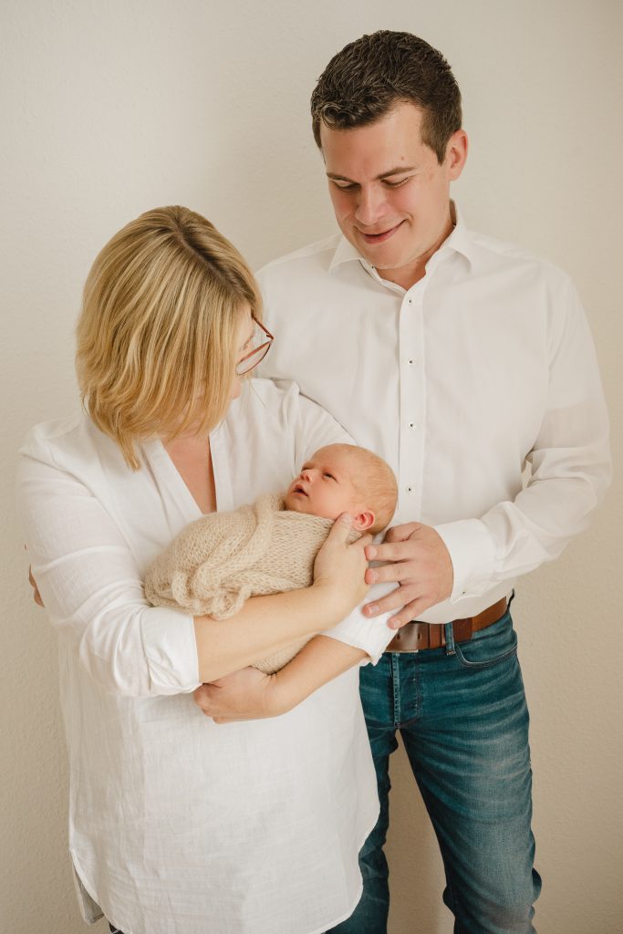 Baby mit Mama und Papa